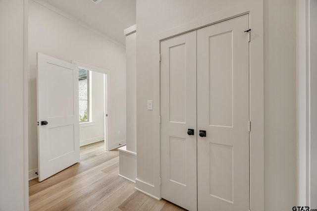 15083 Sweet Springs Dr, Tyler, TX 75703