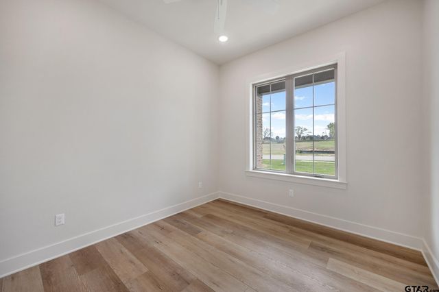 15083 Sweet Springs Dr, Tyler, TX 75703