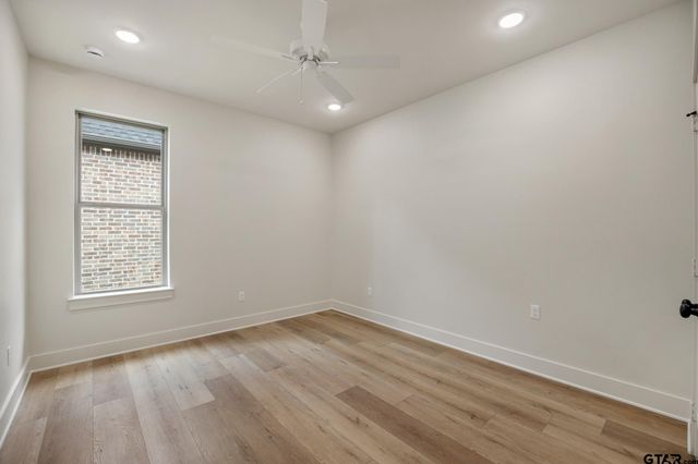 15083 Sweet Springs Dr, Tyler, TX 75703