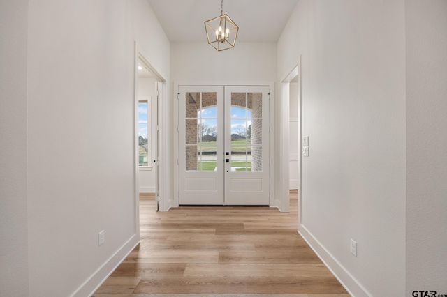 15083 Sweet Springs Dr, Tyler, TX 75703