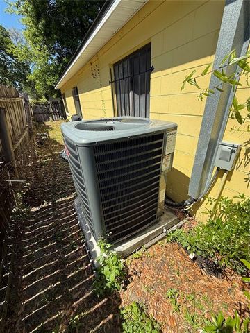 716 GROVE AVENUE, Orlando, FL 32805