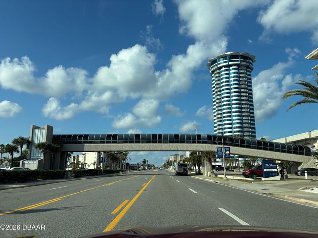 121 Florida Shores Boulevard, Daytona Beach, FL 32118