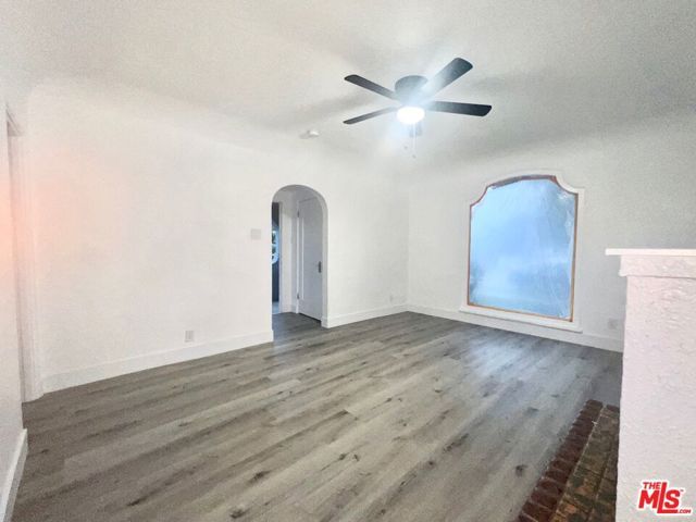 5590 Lemon Avenue, Long Beach, CA 90805