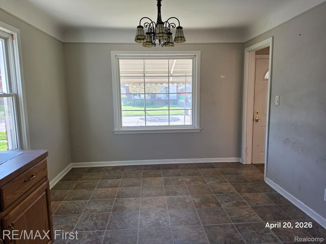 24544 Phlox Avenue, Eastpointe, MI 48021