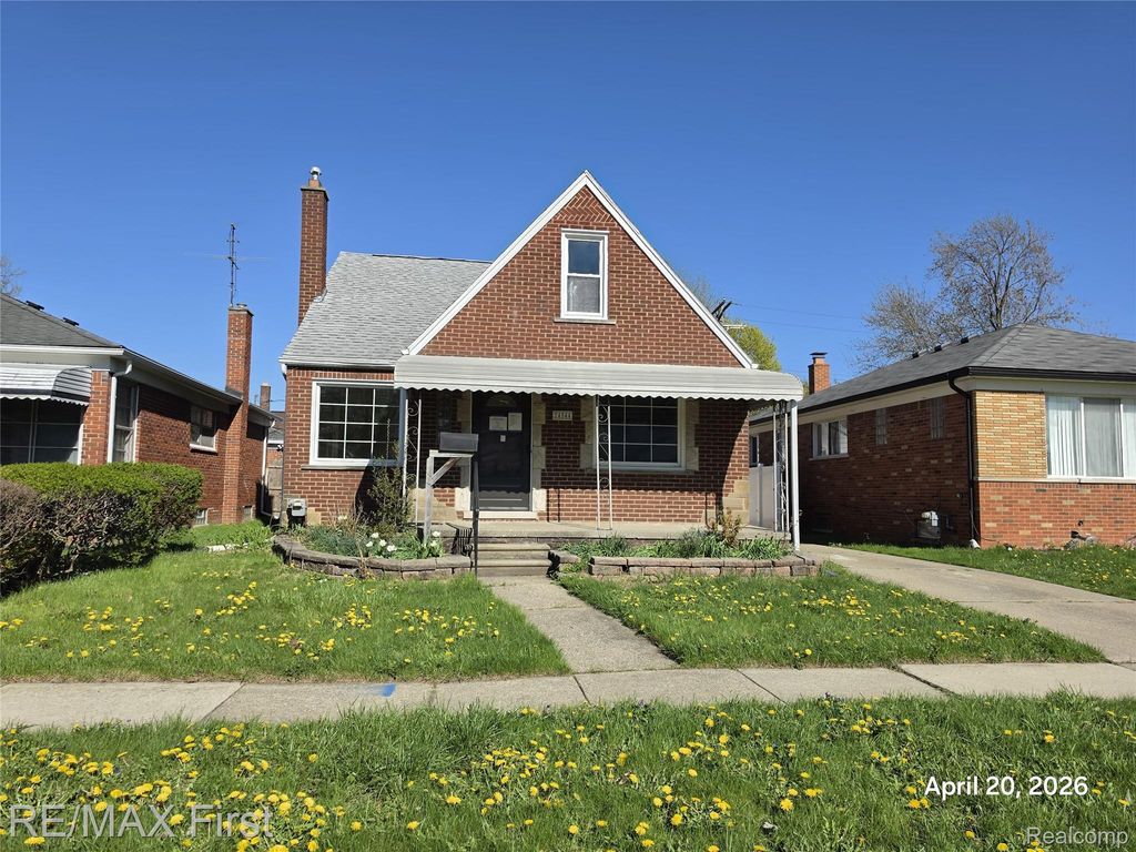 24544 Phlox Avenue, Eastpointe, MI 48021
