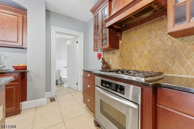 101 E Palisade Ave, Englewood City, NJ 07631