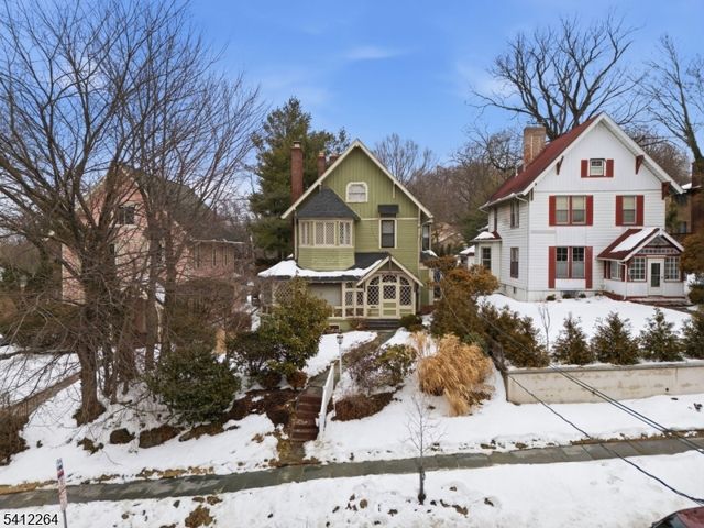 101 E Palisade Ave, Englewood City, NJ 07631