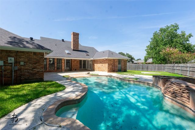 407 Ascot Court, Bossier City, LA 71111
