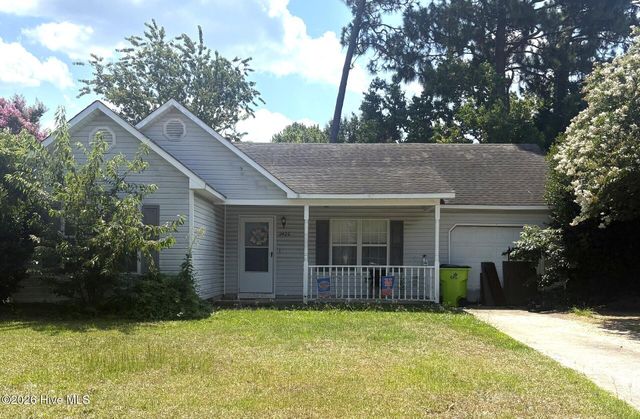 2422 White Road, Wilmington, NC 28411