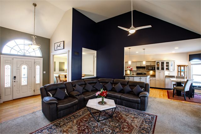 508 N Raven Road, Shorewood, IL 60404