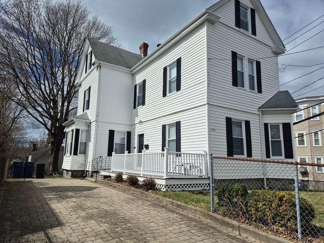 445 Beech Street 1, Boston, MA 02131