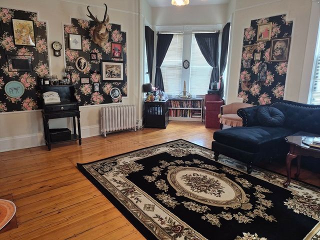 445 Beech Street 1, Boston, MA 02131