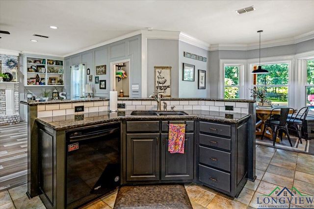 7371 FM 2204, Kilgore, TX 75662