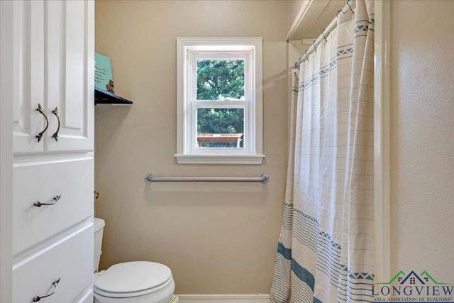 7371 FM 2204, Kilgore, TX 75662