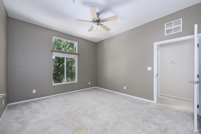 4005 Cantelow Rd, Vacaville, CA 95688