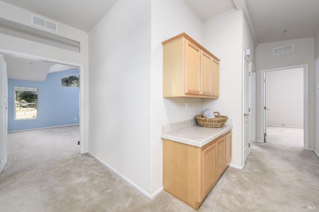 4005 Cantelow Rd, Vacaville, CA 95688