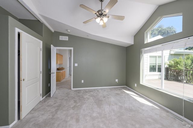 4005 Cantelow Rd, Vacaville, CA 95688