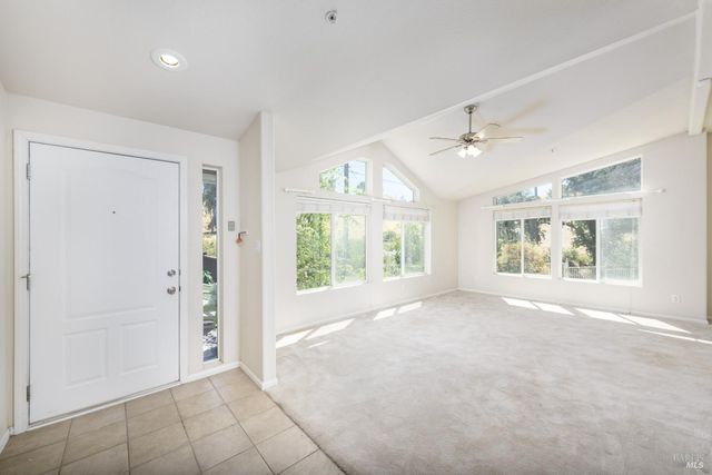 4005 Cantelow Rd, Vacaville, CA 95688