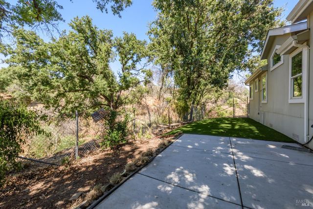 4005 Cantelow Rd, Vacaville, CA 95688