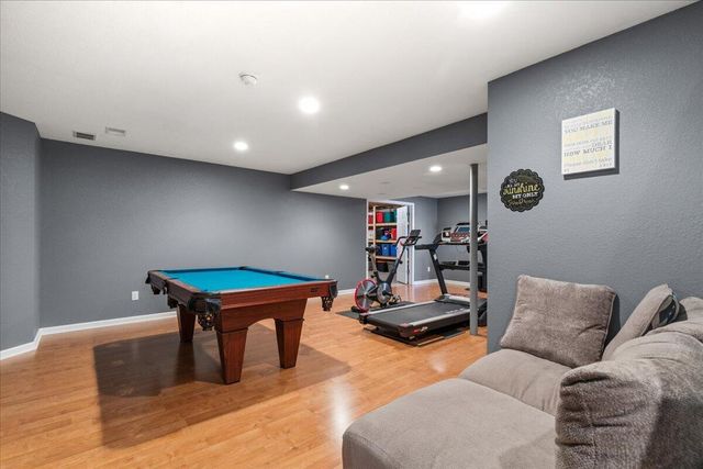 700 Creekwood DRIVE, West Bend, WI 53095