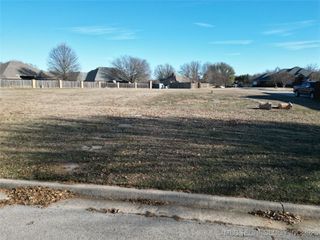 925 Dornick Drive, Ardmore, OK 73401