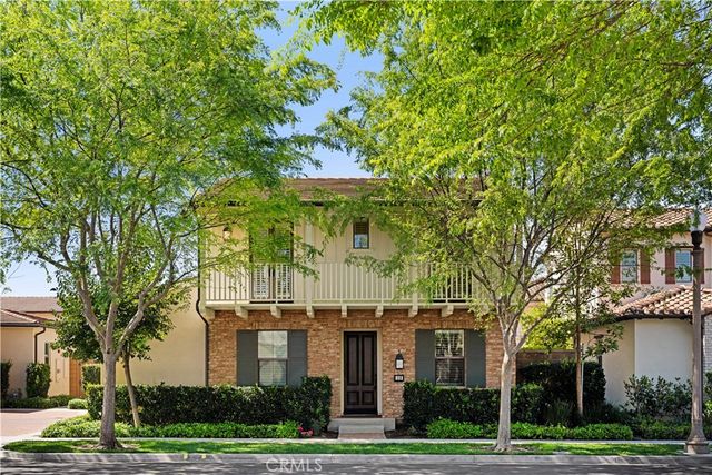 210 Canvas, Irvine, CA 92620