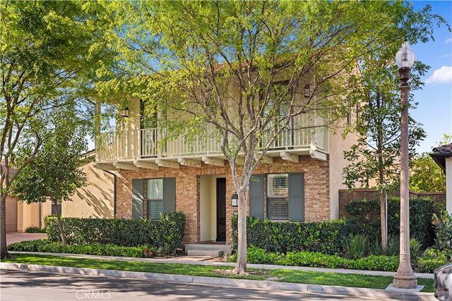 210 Canvas, Irvine, CA 92620