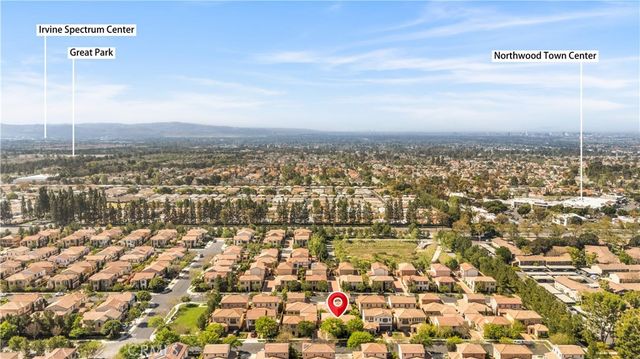 210 Canvas, Irvine, CA 92620