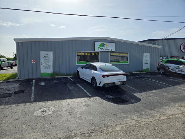 1700 STEADLEY AVENUE, Punta Gorda, FL 33950