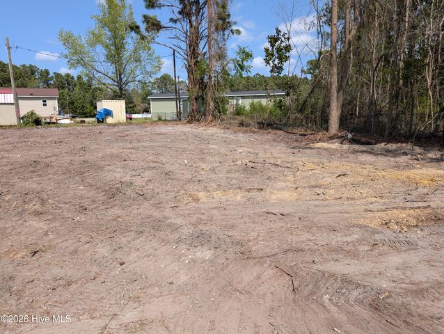 206 2nd Lane, Midway Park, NC 28544