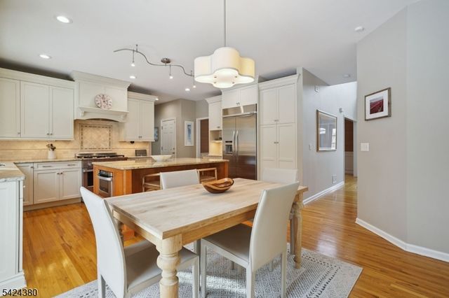 13 Obrien Ct, Bedminster Twp., NJ 07921