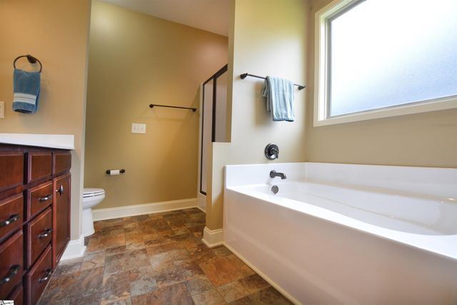 719 Wynborne Lane, Moore, SC 29369