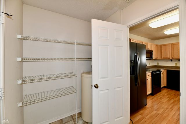 9175 W Paddleboat Lane, Pendleton, IN 46064