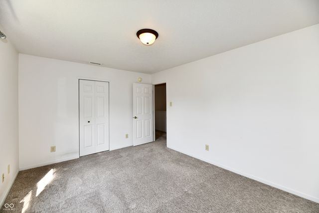 9175 W Paddleboat Lane, Pendleton, IN 46064