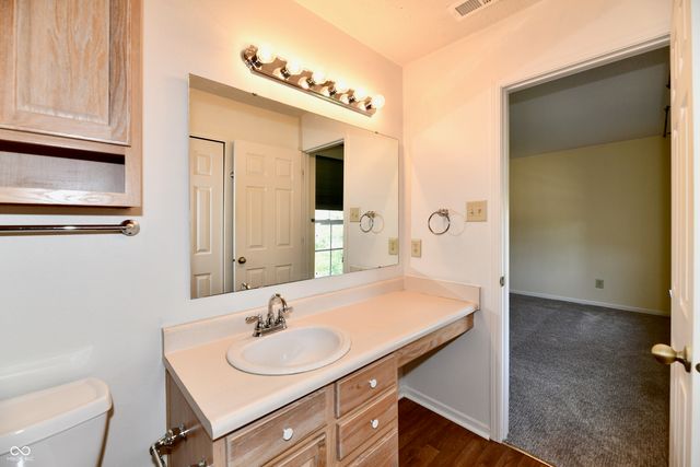 9175 W Paddleboat Lane, Pendleton, IN 46064