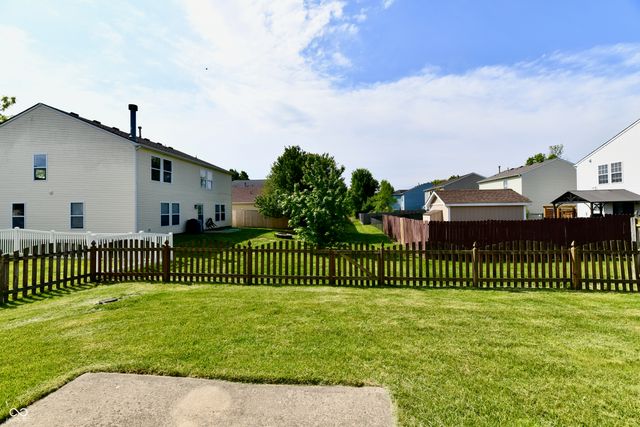 9175 W Paddleboat Lane, Pendleton, IN 46064