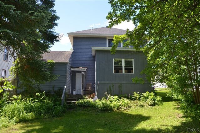 16 Wagner Avenue, Whitestown, NY 13492