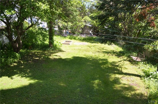 16 Wagner Avenue, Whitestown, NY 13492