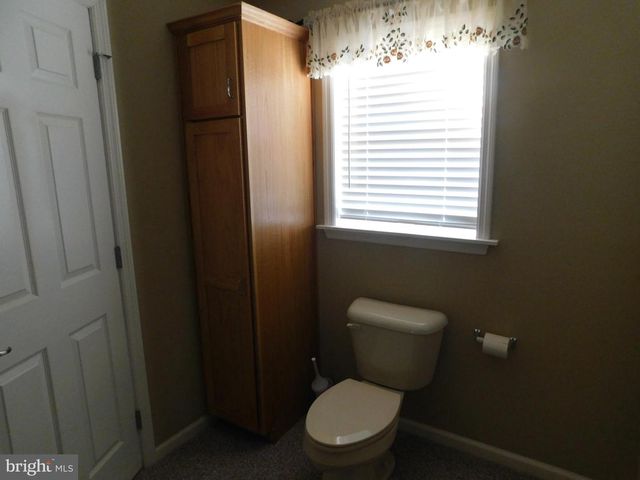 21 WREN DR, Bechtelsville, PA 19505