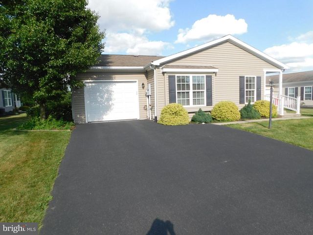 21 WREN DR, Bechtelsville, PA 19505