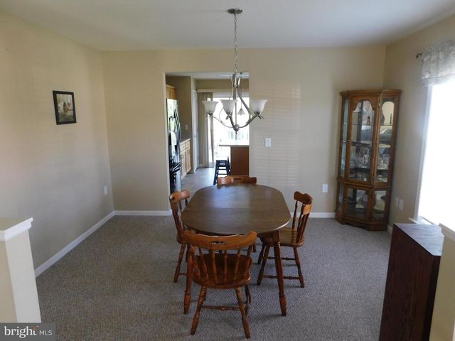 21 WREN DR, Bechtelsville, PA 19505