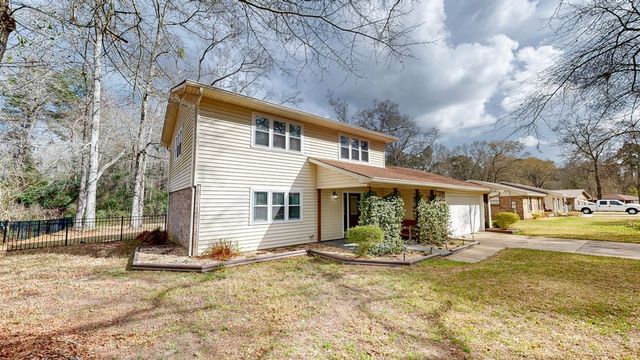 1034 Northfield Circle, Dothan, AL 36303
