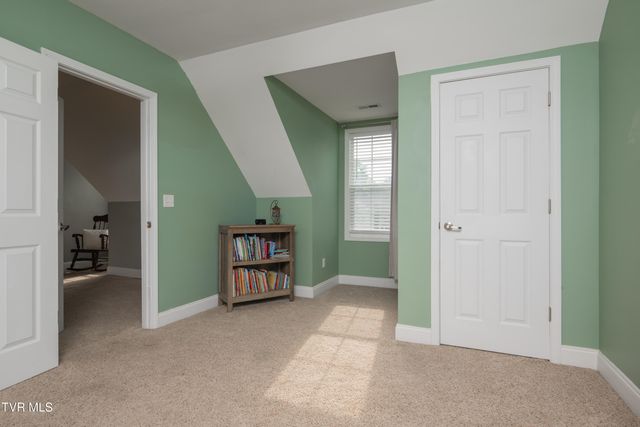 263 Holland View Drive, Jonesborough, TN 37659