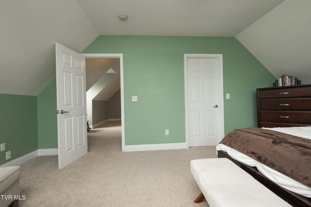 263 Holland View Drive, Jonesborough, TN 37659