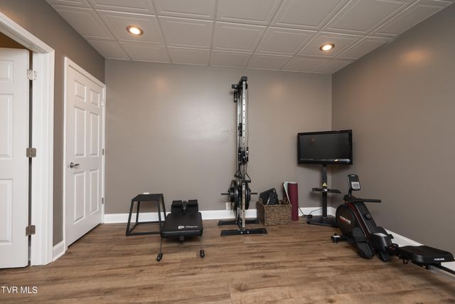 263 Holland View Drive, Jonesborough, TN 37659
