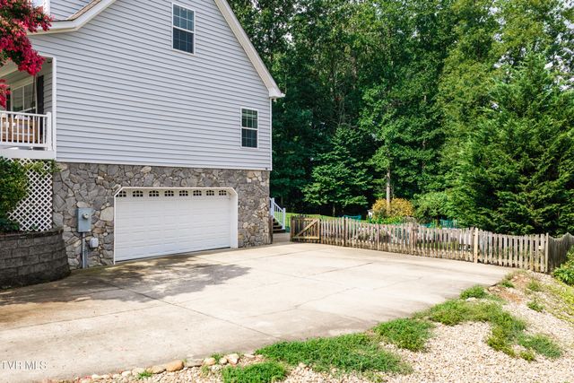 263 Holland View Drive, Jonesborough, TN 37659