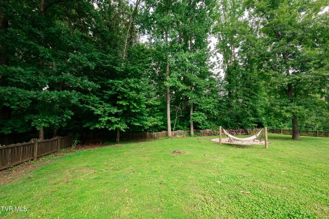 263 Holland View Drive, Jonesborough, TN 37659