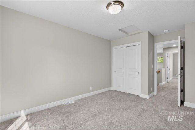 12935 N Schicks Ridge Rd, Boise, ID 83714