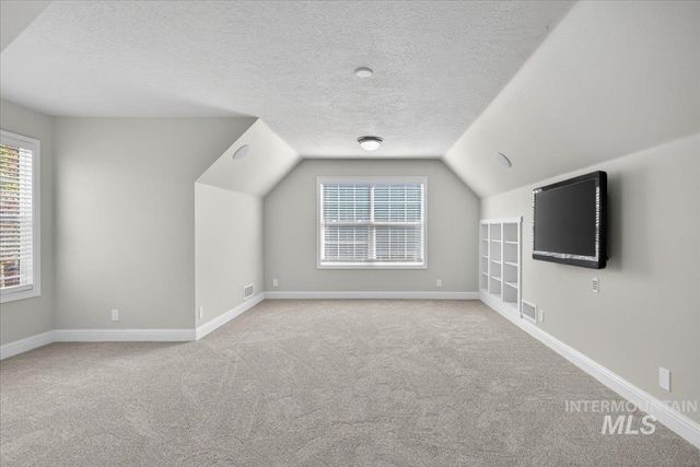 12935 N Schicks Ridge Rd, Boise, ID 83714