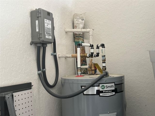 1101 SHALLCROSS AVENUE, Orlando, FL 32828